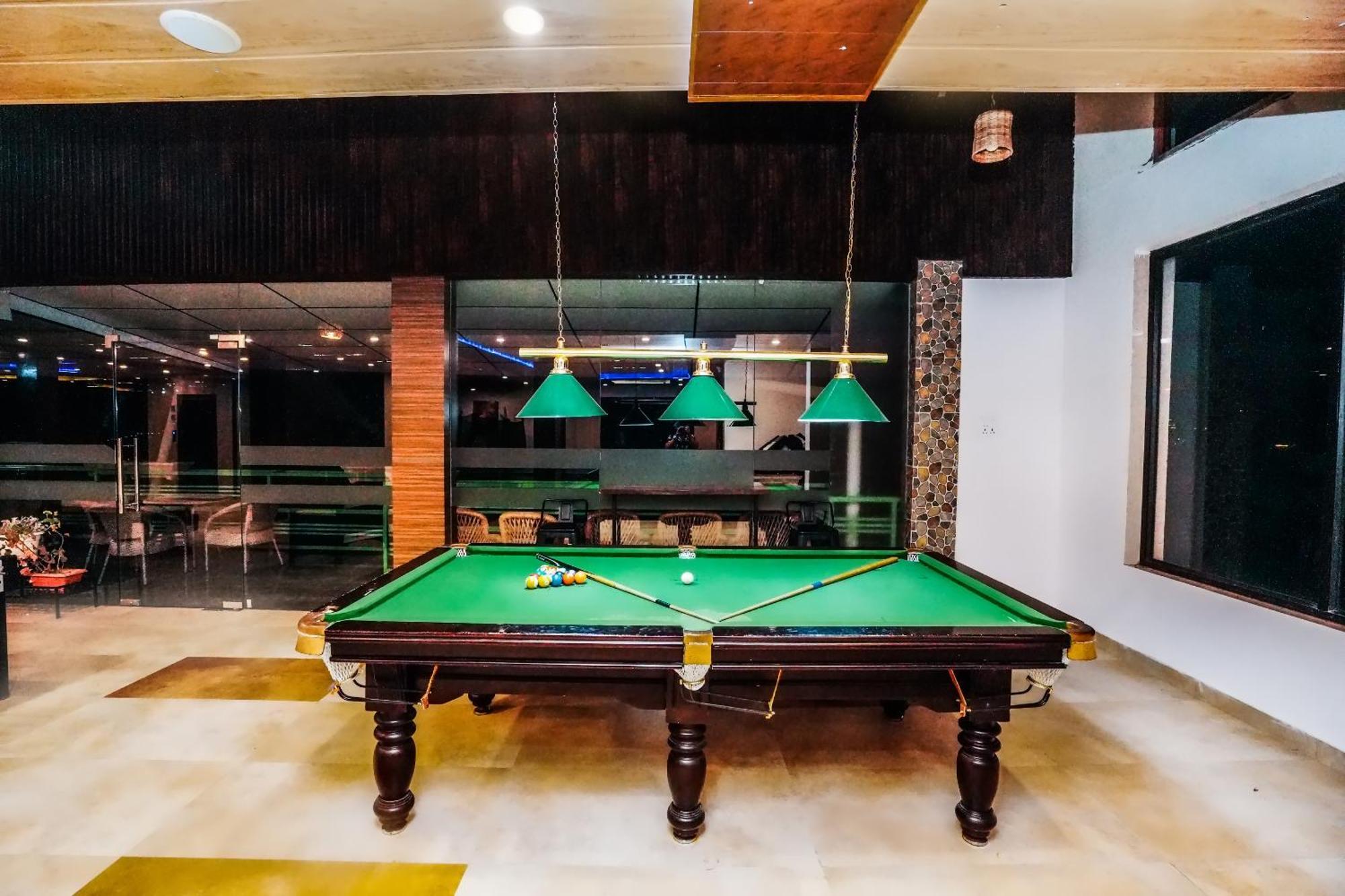 Nature Valley View Resort Mashobra !! Luxury Choice !! Gaming Zone !! Open Terrace !! Big Parking シムラー エクステリア 写真